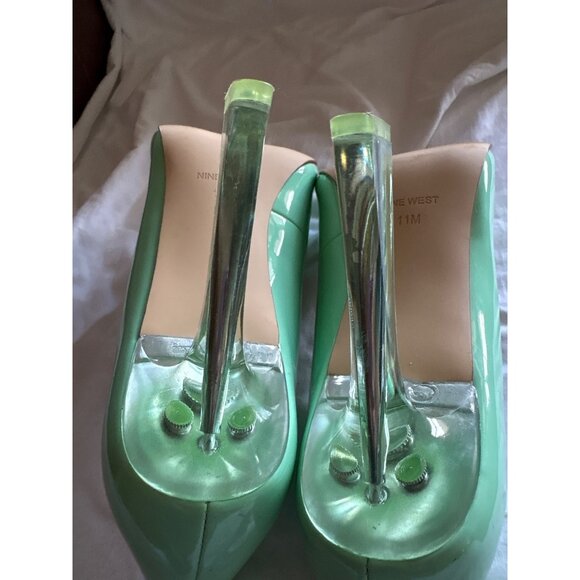 Mint Green Patent Leather Pumps With Clear Flared Heels Size 11 - Picture 8 of 10
